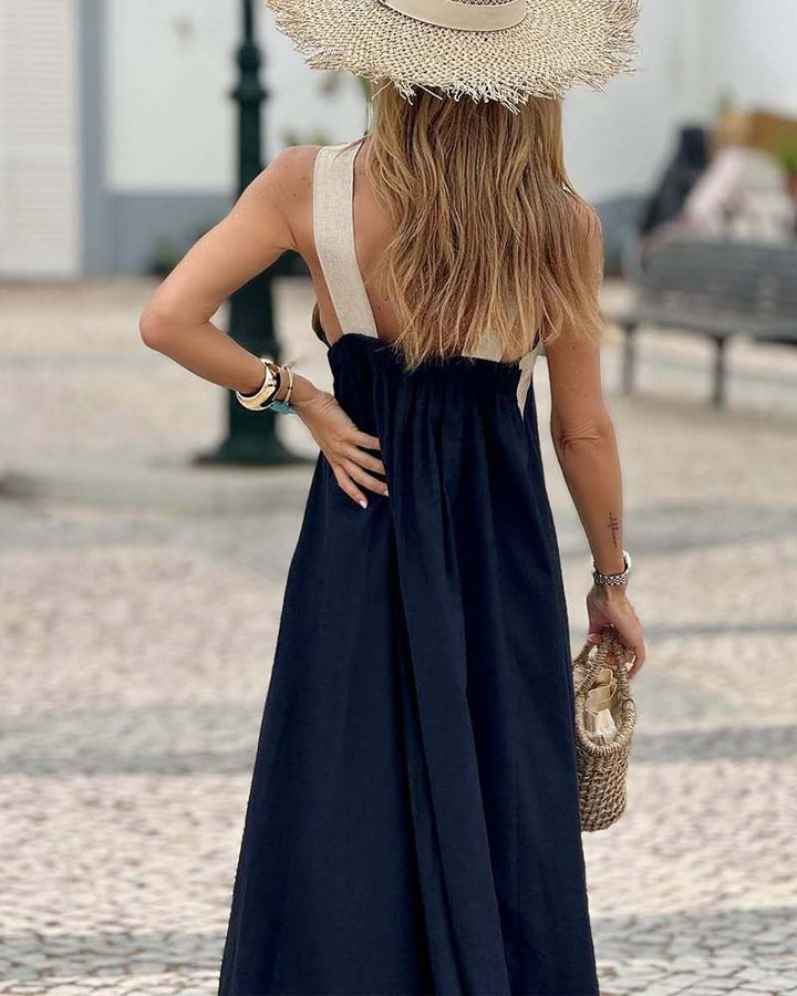 SIENNA | Elegante Jurk met Ontblote Rug en Modieuze Kraag