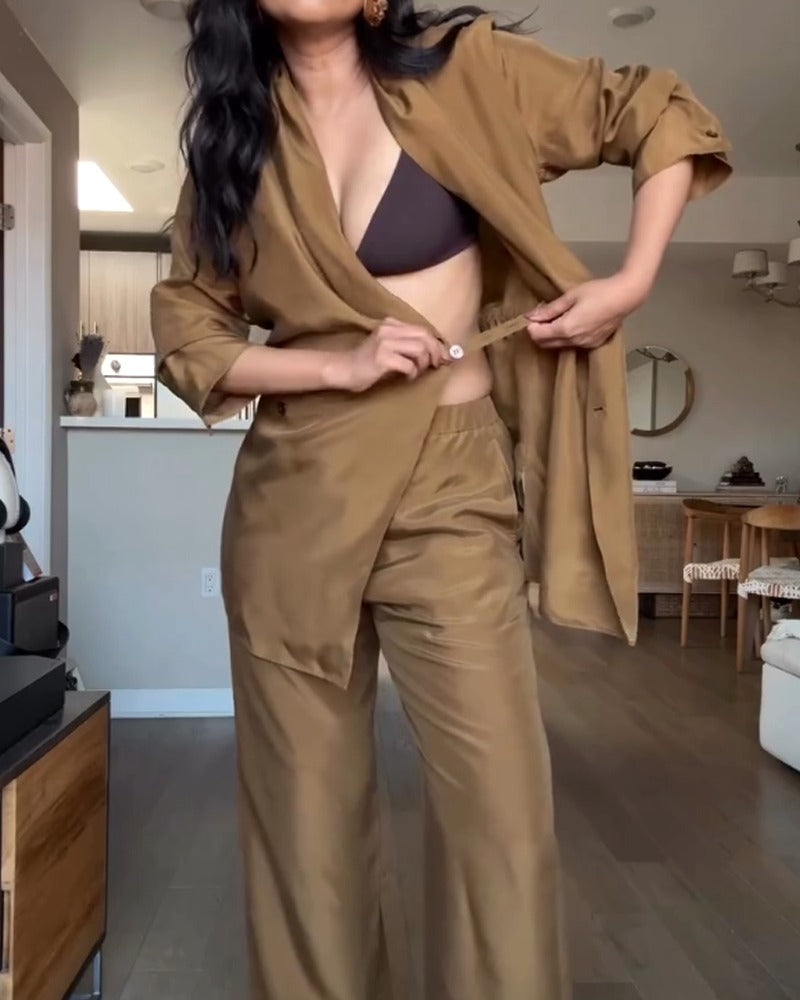 Julia | Twee-delige set van shirt en broek in de mode
