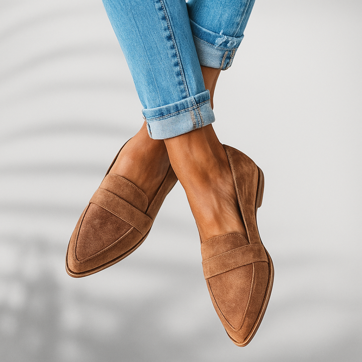 SELENA | ELEGANTE SLANKE TOE LOAFERS