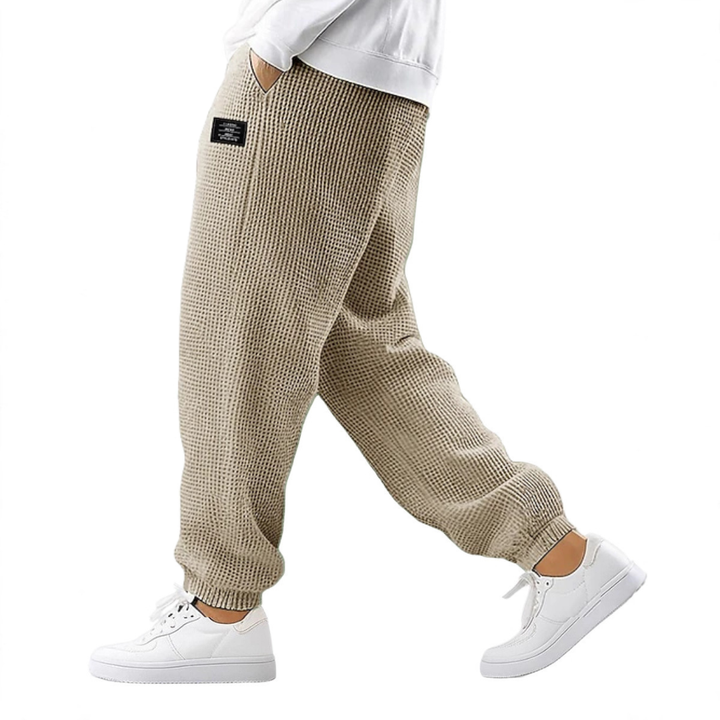 COMFORTABEL BROEK MET RUIME PASVORM