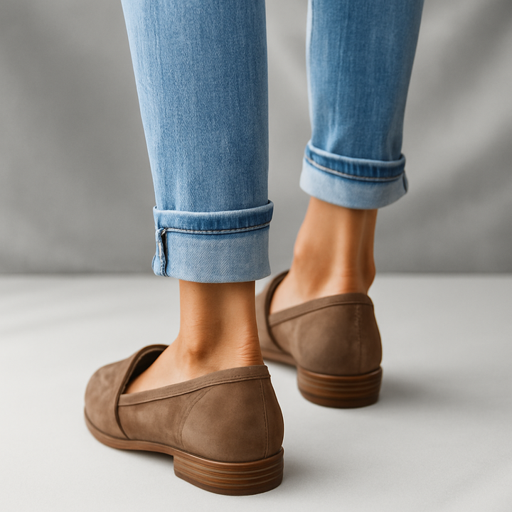 SELENA | ELEGANTE SLANKE TOE LOAFERS