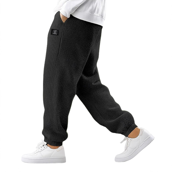 COMFORTABEL BROEK MET RUIME PASVORM