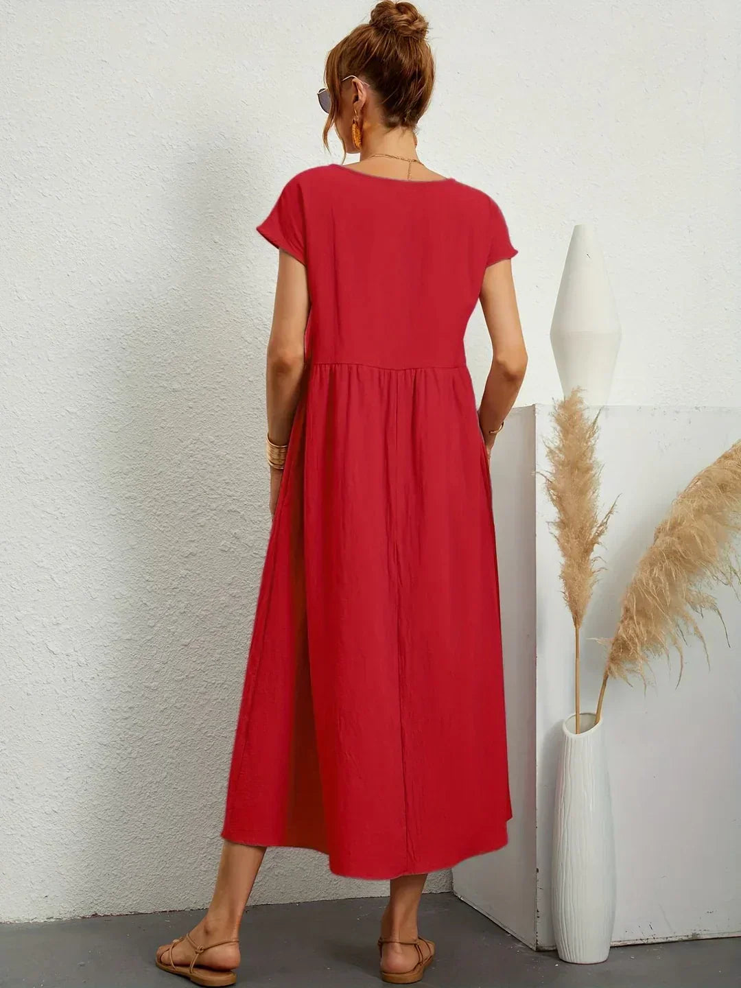 Gabrielle | Midi jurk met tijdloze elegantie