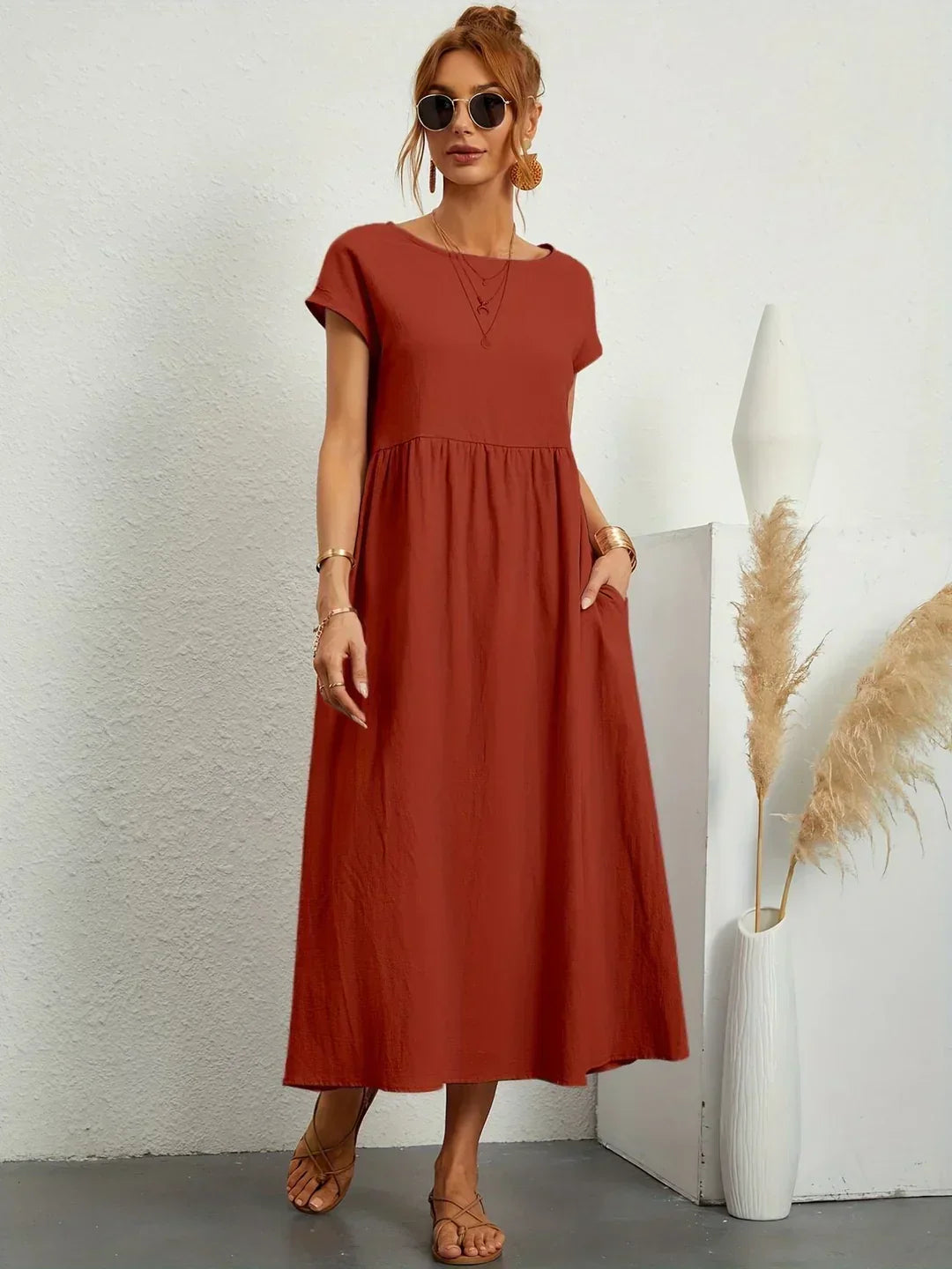 Gabrielle | Midi jurk met tijdloze elegantie