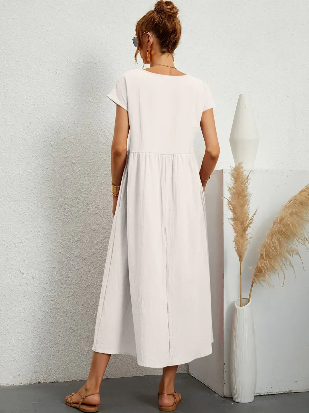 Gabrielle | Midi jurk met tijdloze elegantie