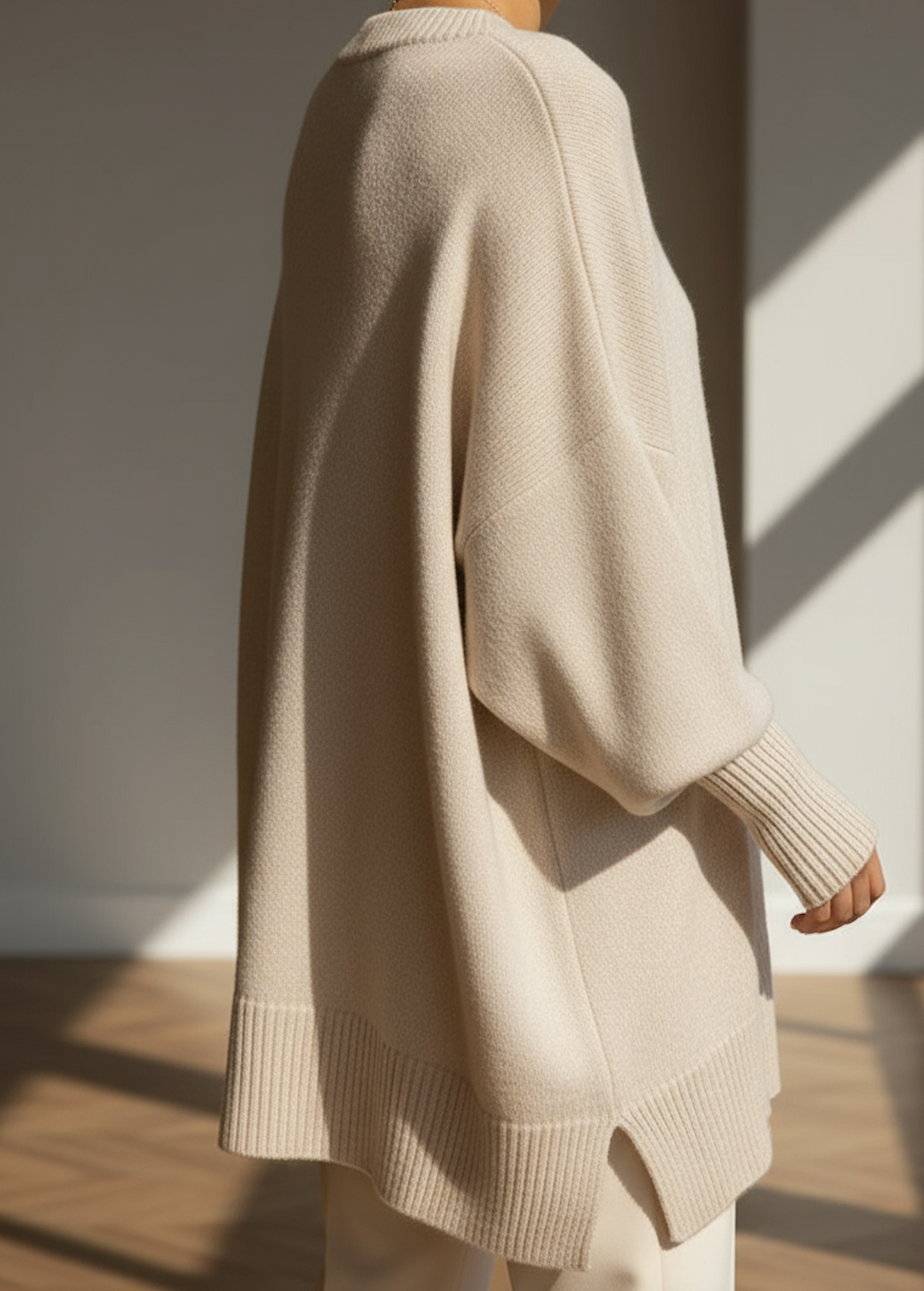 Jeanne | Ruime cashmere trui met ronde hals