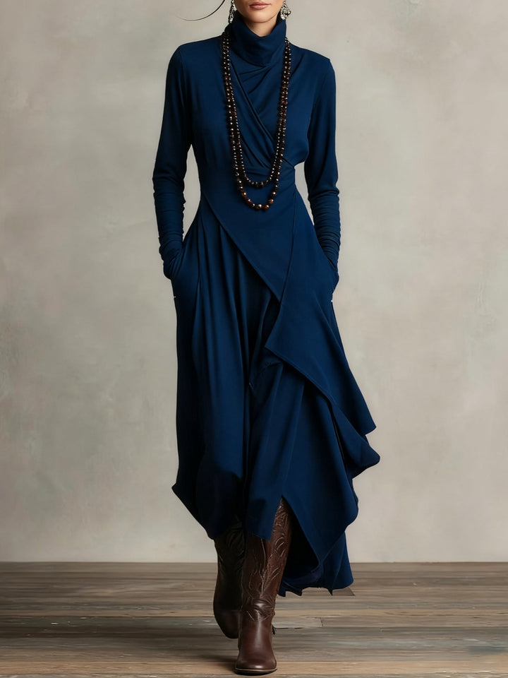 Vivienne | Asymmetrische Maxi-jurk met Hoge Hals
