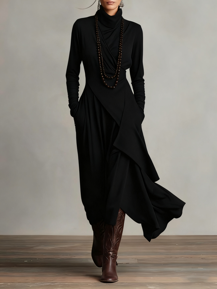 Vivienne | Asymmetrische Maxi-jurk met Hoge Hals