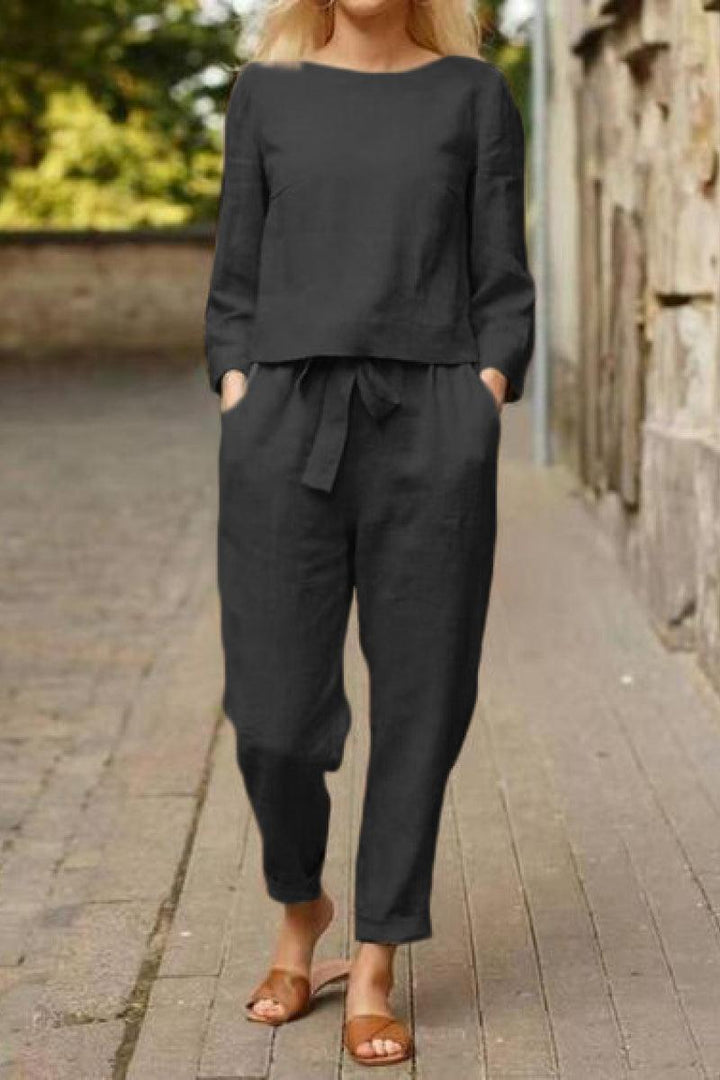 Katoen Monochrome Capsule