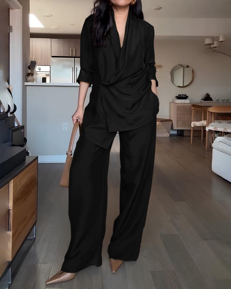 Julia | Twee-delige set van shirt en broek in de mode