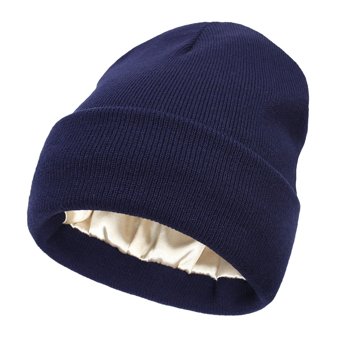Satin-Lined Luxe Beanie – Winterwarmte, Haarvriendelijke Elegant