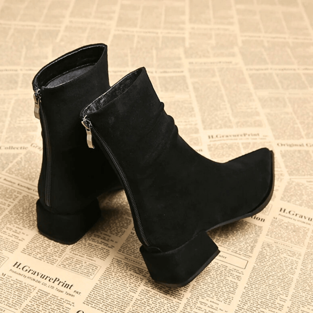 FLEUR | Damesboot met Puntige Neus en Comfortabele Blokhak